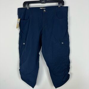 Woolrich Navy Blue Hiking Capri Cropped Athletic Pants Outdoor